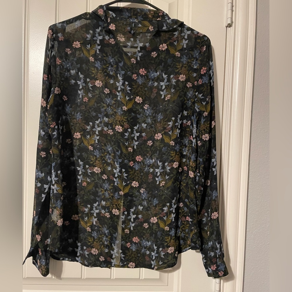 Cabi floral blouse